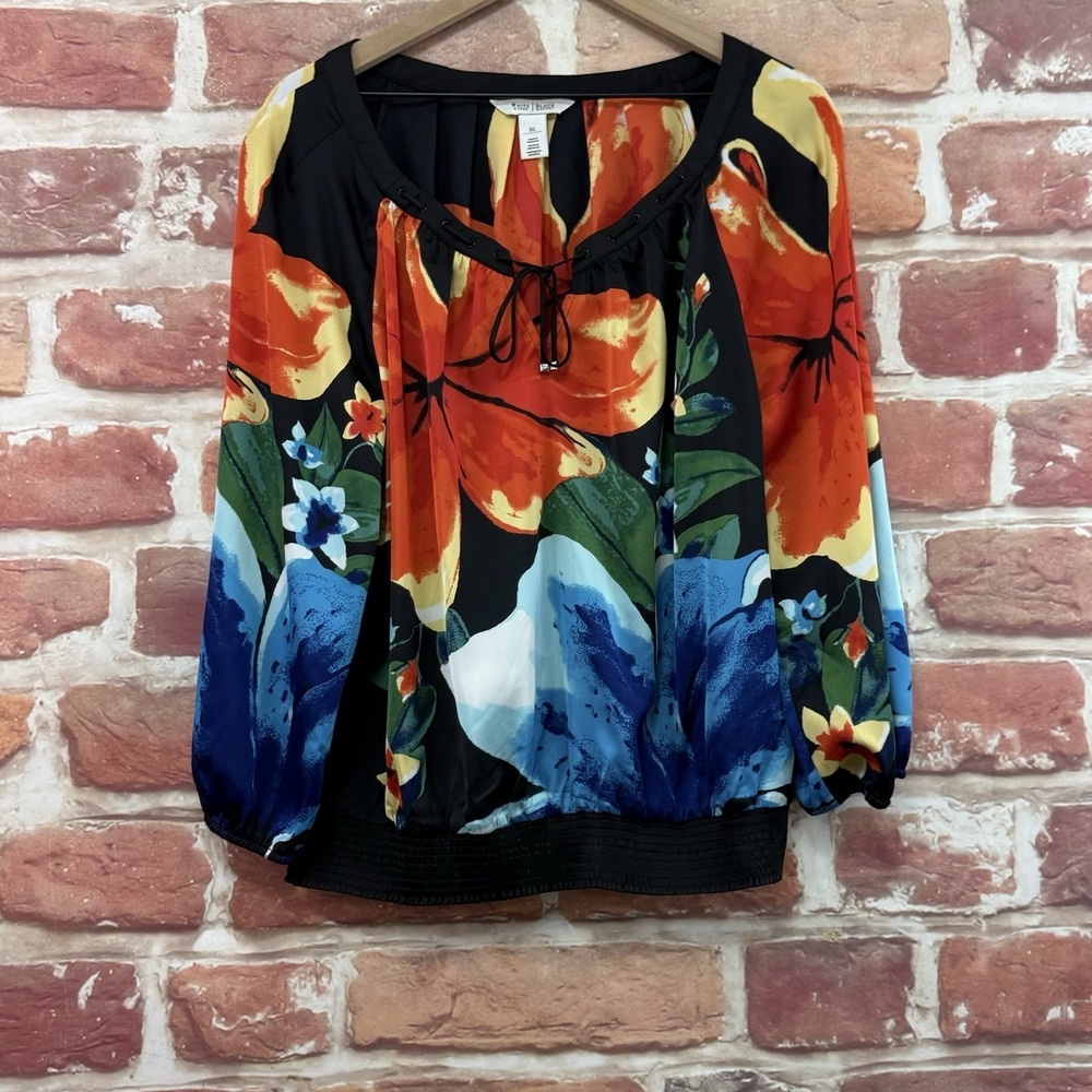 White House Black Market Top Womens XL Multicolor Floral Satin Casual Work Shirt